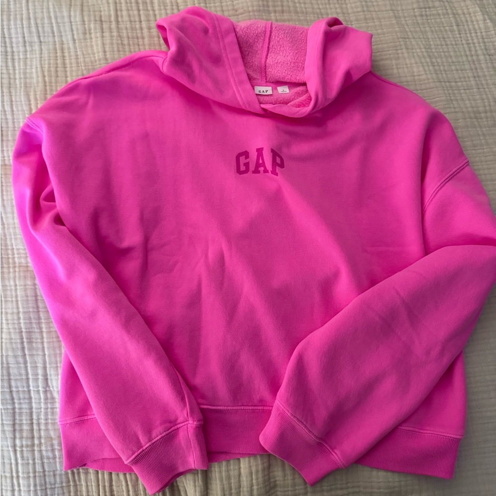 NWOT Women’s Size Small Oversized Hot Pink Gap Hoodie